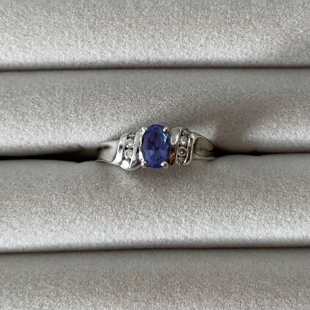 14k white gold tanzanite and cubic zirconia ring